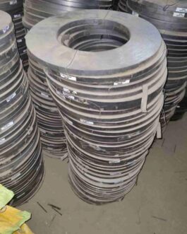 Hoop iron